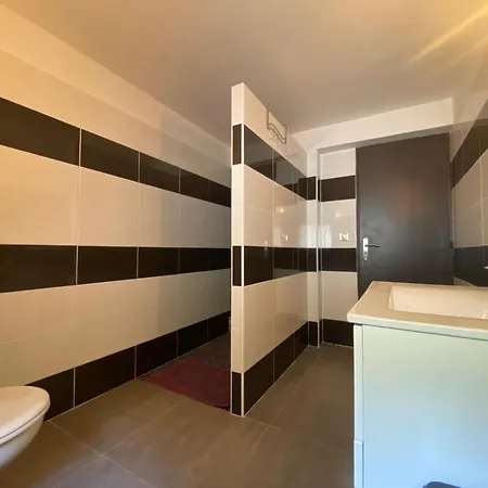 Bas De - Canella Apartment *