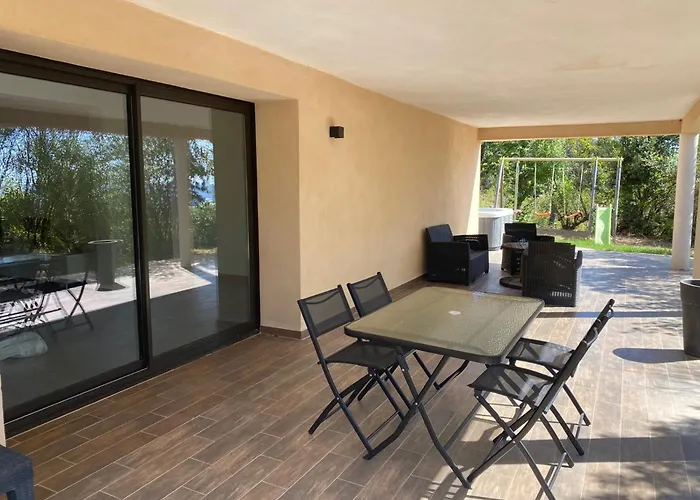 Bas De - Canella * Sari-Solenzara